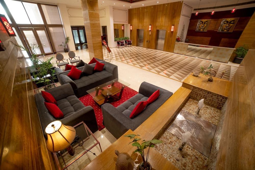 מלון Ramada By Wyndham Jaipur Jaisinghpura מראה חיצוני תמונה