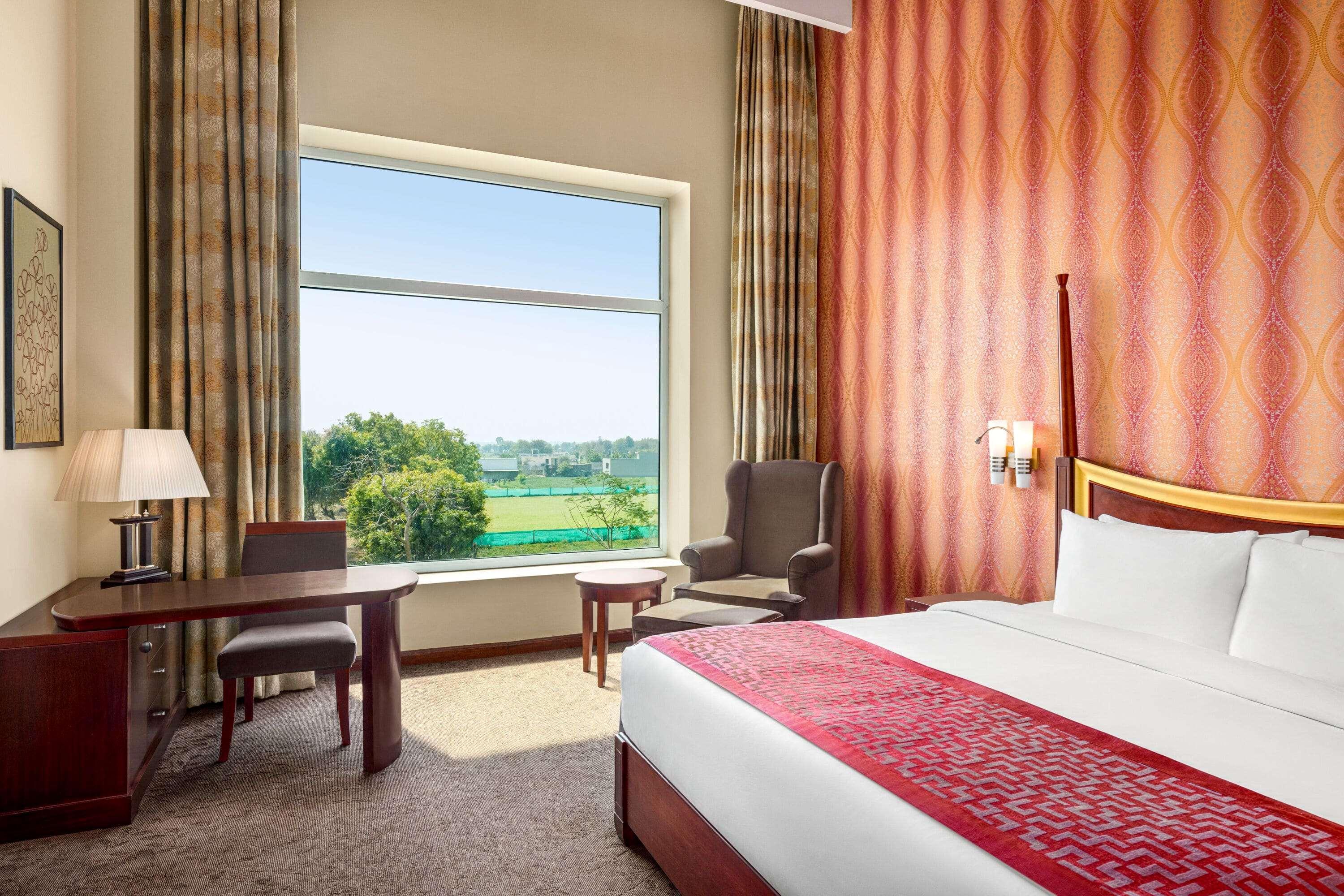 מלון Ramada By Wyndham Jaipur Jaisinghpura מראה חיצוני תמונה