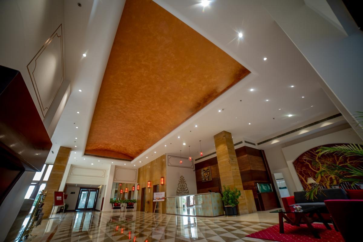 מלון Ramada By Wyndham Jaipur Jaisinghpura מראה חיצוני תמונה